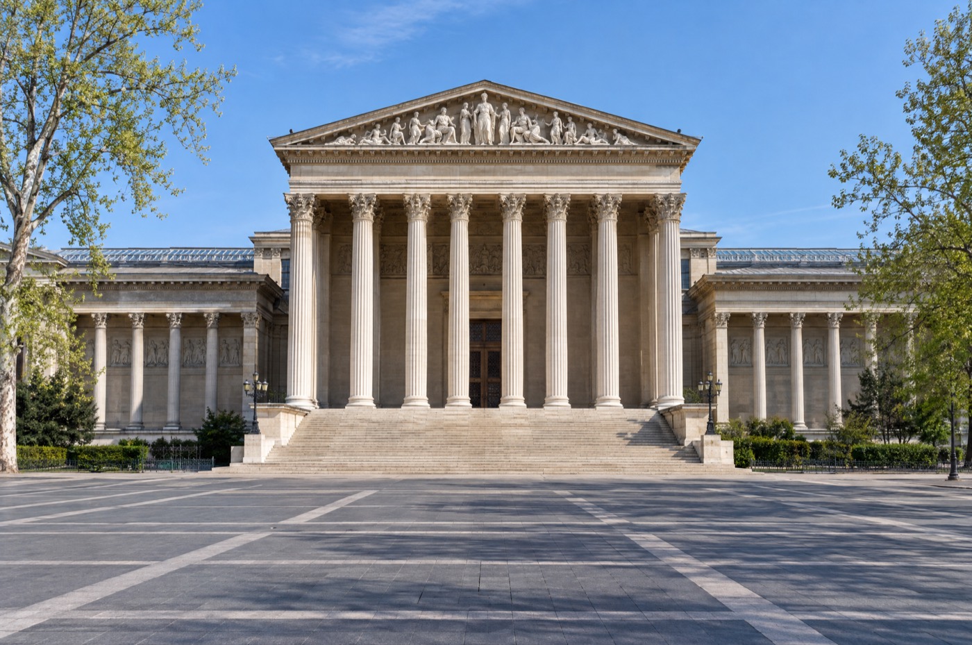 The neoclassical Museum of Fine Arts on Heroes' Square
